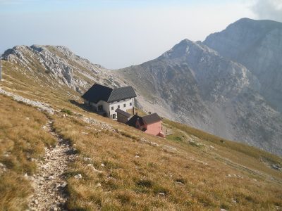 Rifugio_a_Punta_Telegrafo